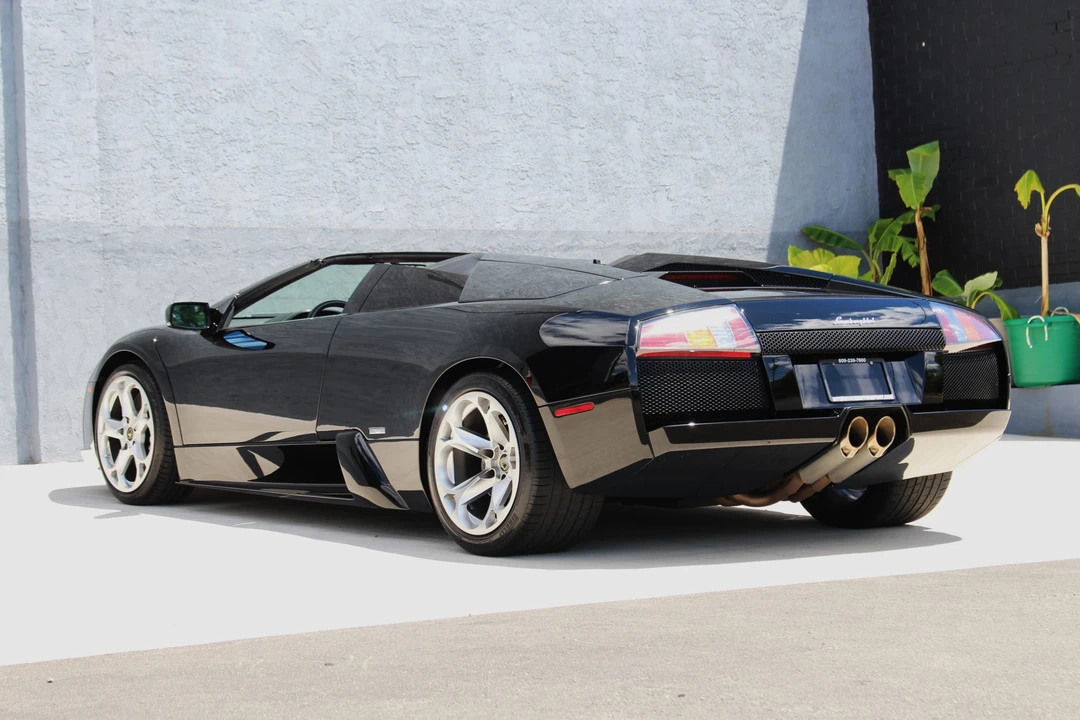 2006 Lamborghini Murcielago - Image 9 of 31