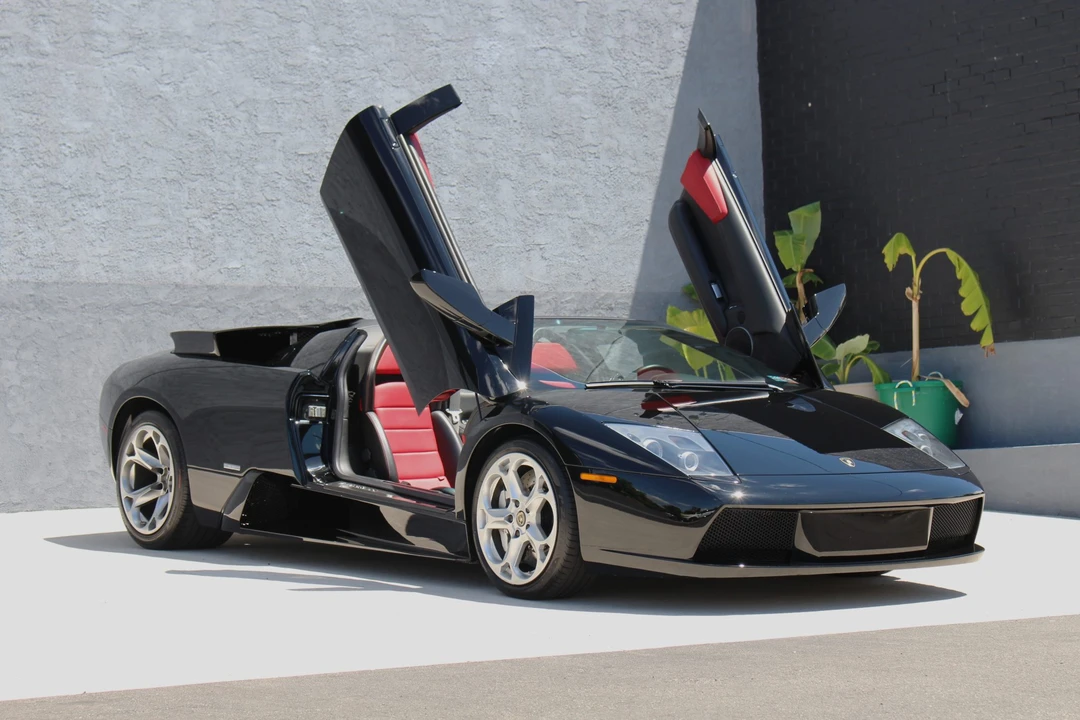 2006 Lamborghini Murcielago - Image 15 of 31