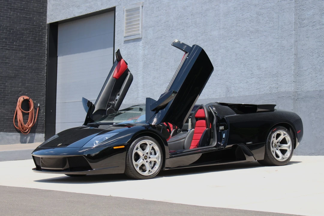2006 Lamborghini Murcielago - Image 12 of 31