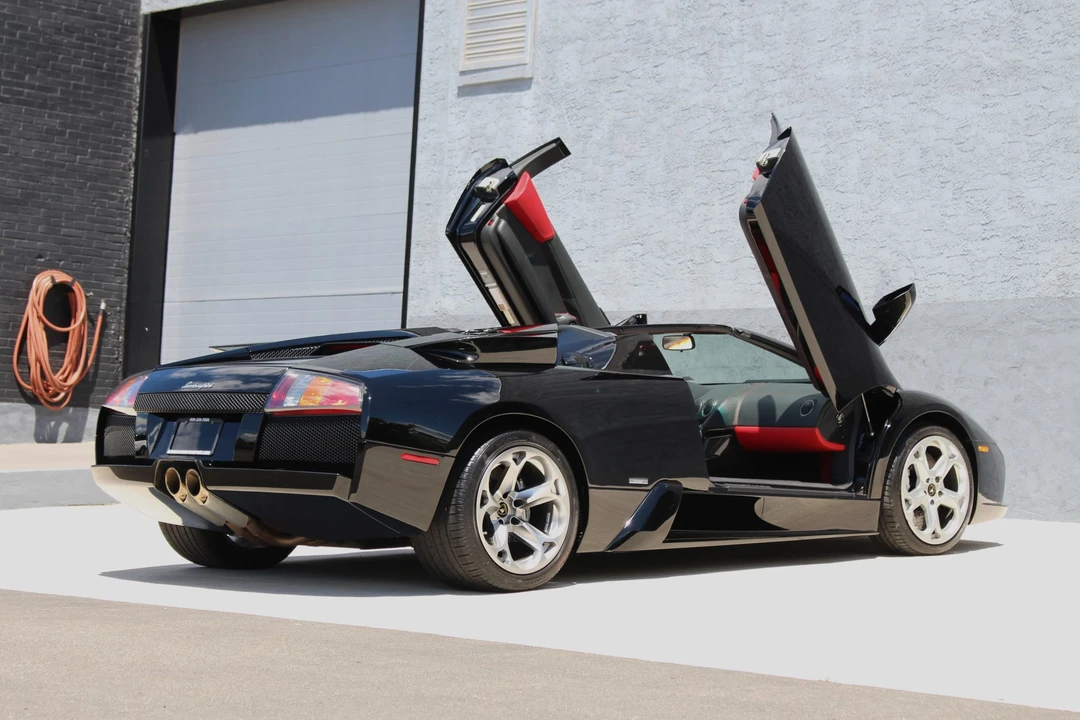 2006 Lamborghini Murcielago - Image 18 of 31