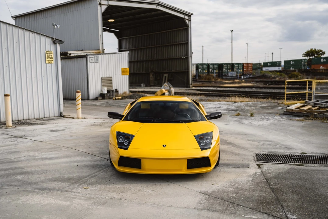 2006 Lamborghini Murcielago - Image 2 of 31