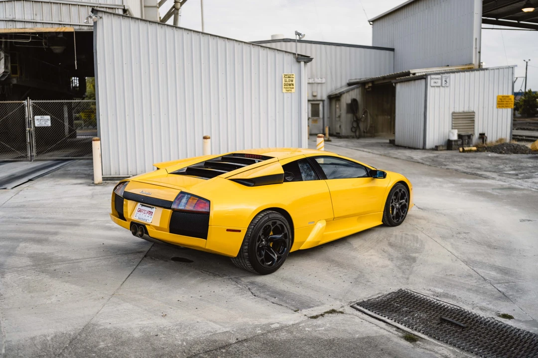 2006 Lamborghini Murcielago - Image 10 of 31