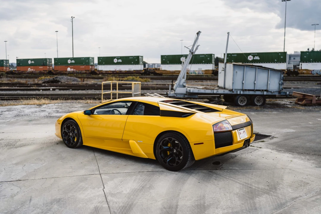 2006 Lamborghini Murcielago - Image 15 of 31