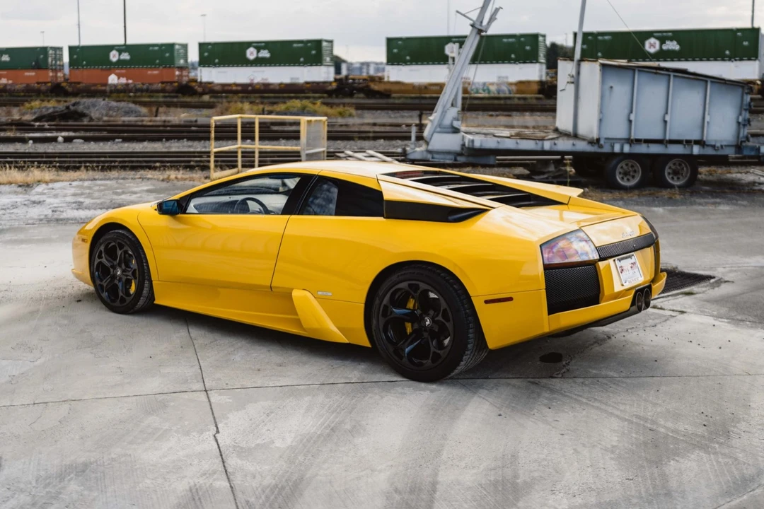 2006 Lamborghini Murcielago - Image 16 of 31