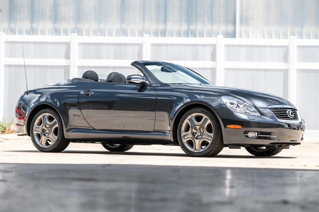 2006 Lexus SC430 - Image 30 of 31