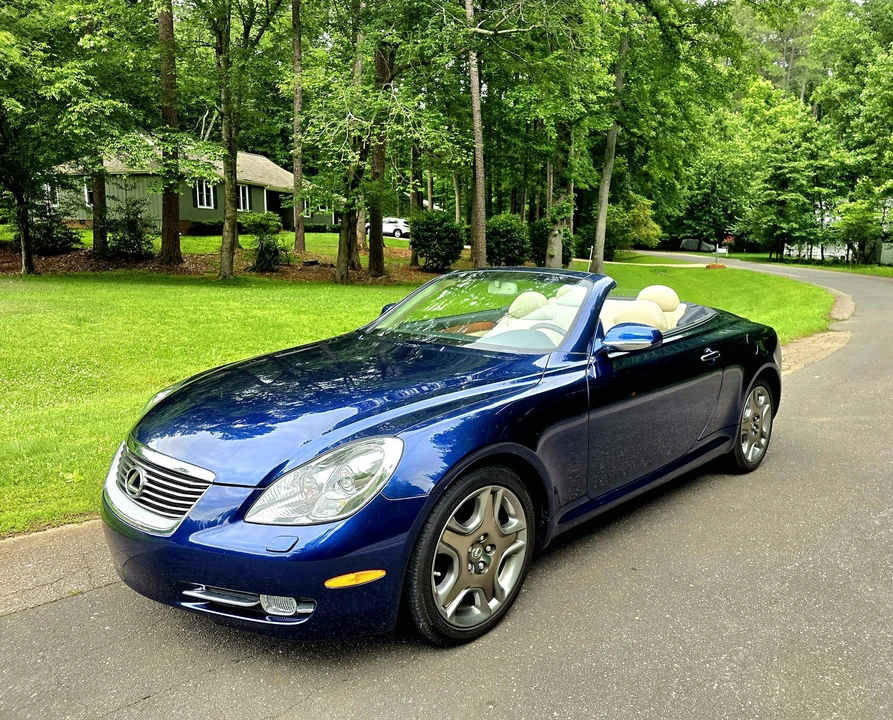 2006 Lexus SC430 - Image 2 of 31
