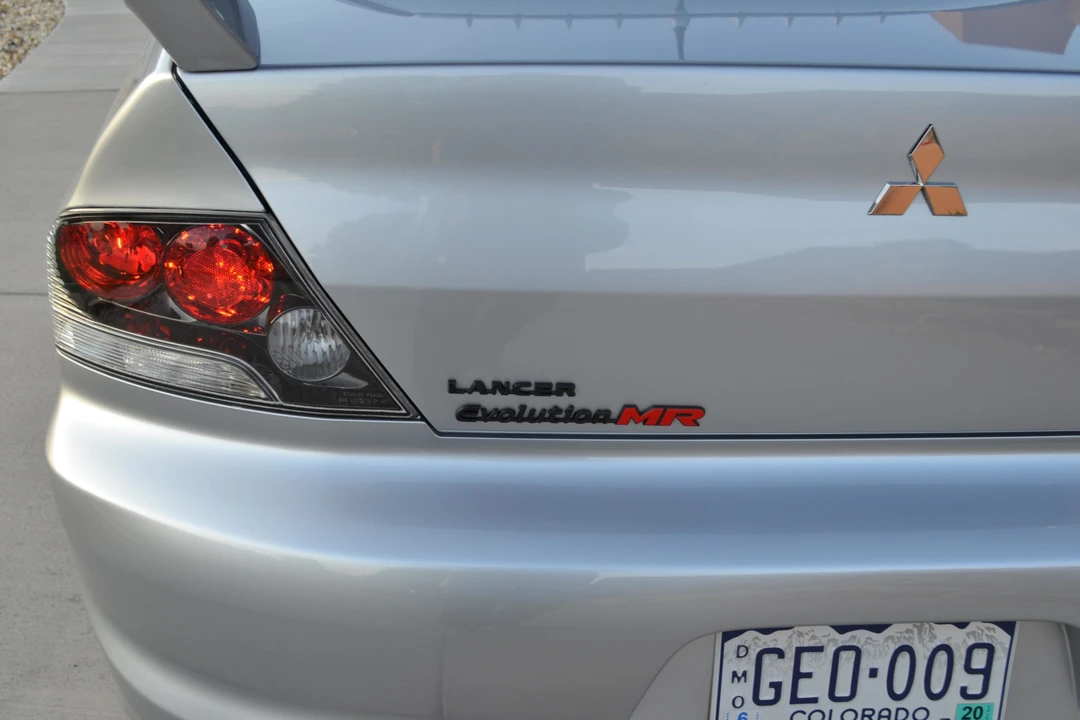 2006 Mitsubishi Lancer Evolution IX 8th Gen - Image 10 of 31