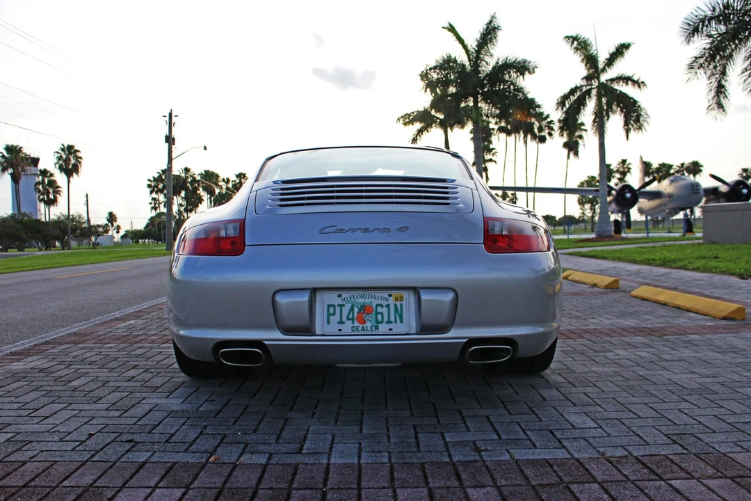 2006 Porsche 997 Carrera - Image 28 of 31