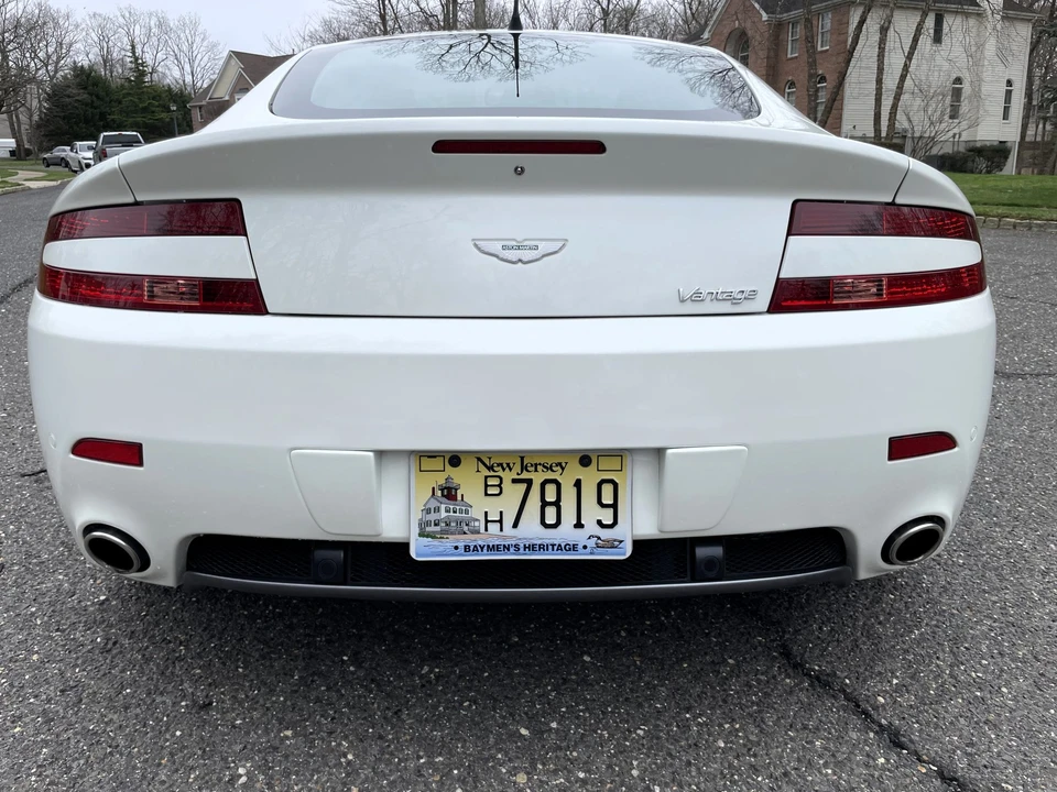 2007 Aston Martin V8 Vantage (2006-2017) - Image 8 of 31