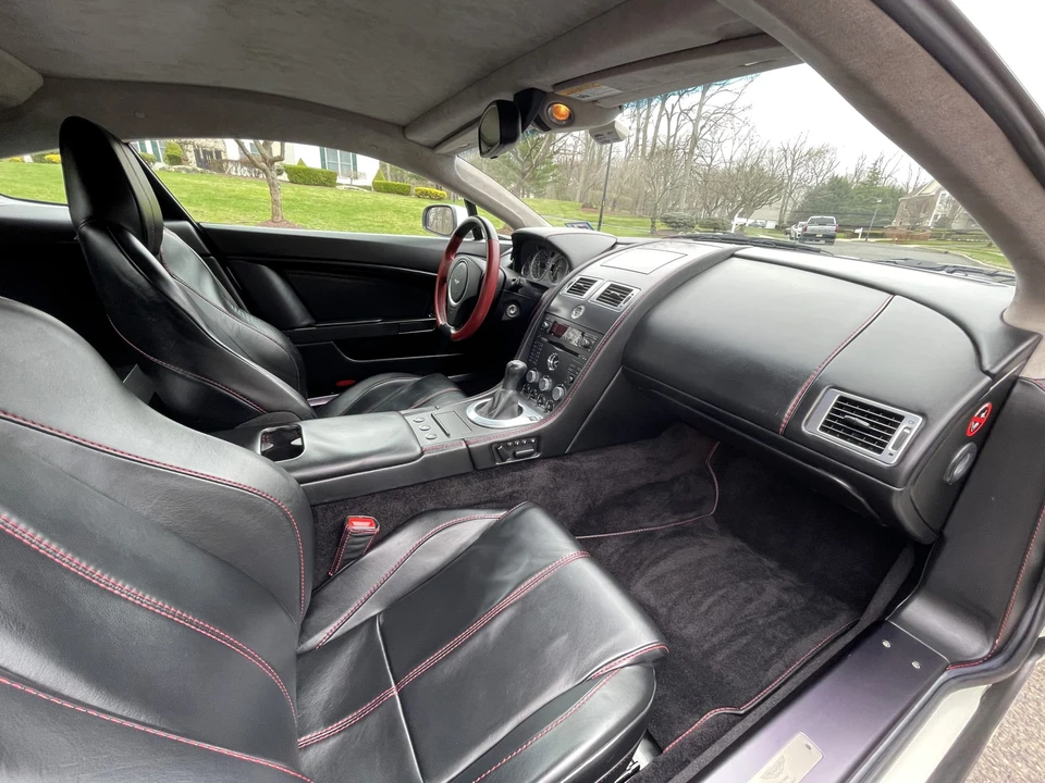 2007 Aston Martin V8 Vantage (2006-2017) - Image 28 of 31