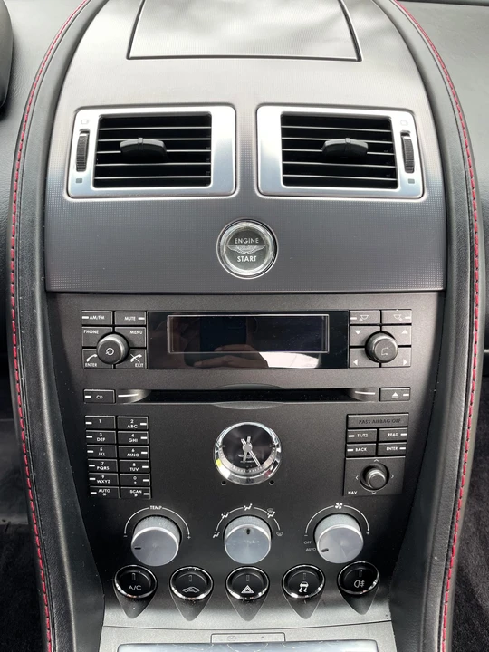 2007 Aston Martin V8 Vantage (2006-2017) - Image 29 of 31