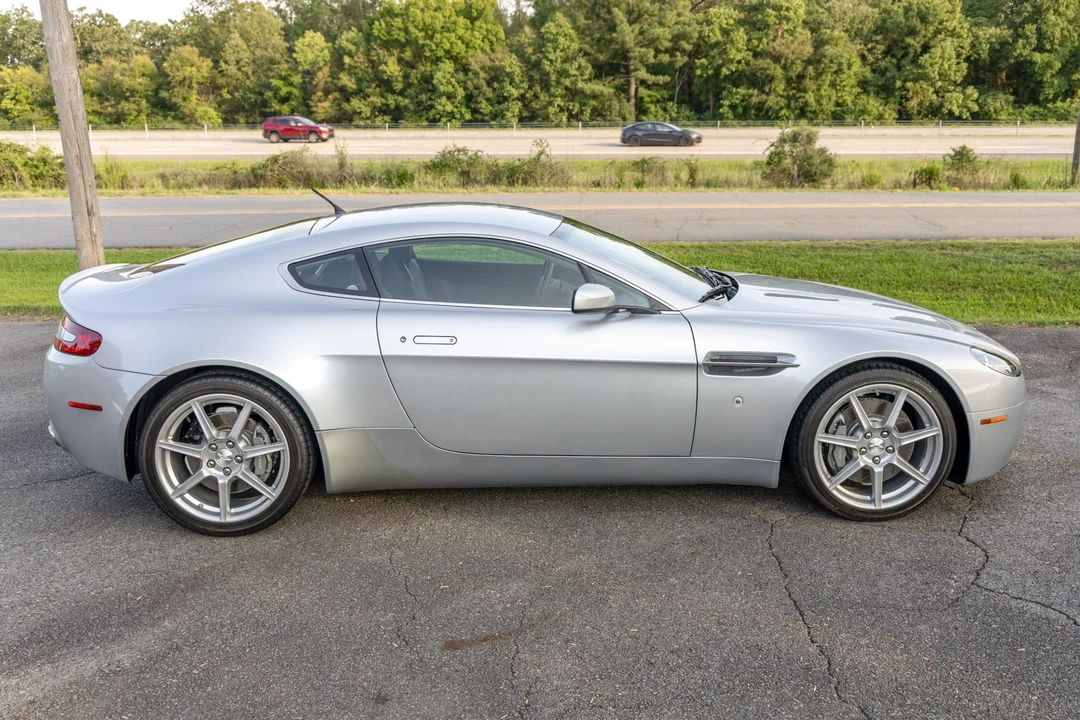 2007 Aston Martin V8 Vantage (2006-2017) - Image 4 of 31