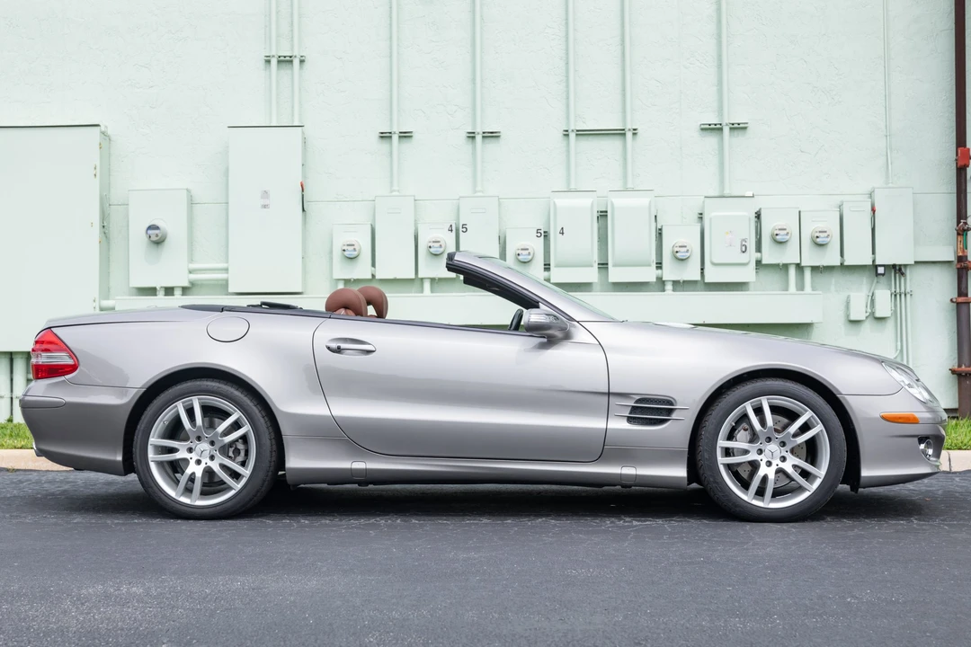 2007 Mercedes-Benz R230 SL-Class - Image 4 of 31