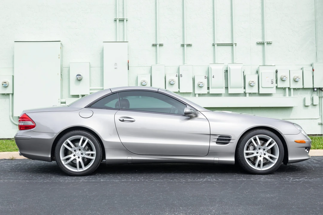 2007 Mercedes-Benz R230 SL-Class - Image 12 of 31