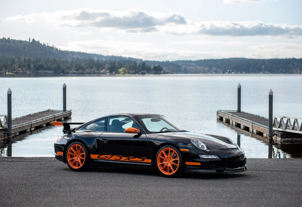 2007 Porsche 997 GT3 RS - Image 2 of 31