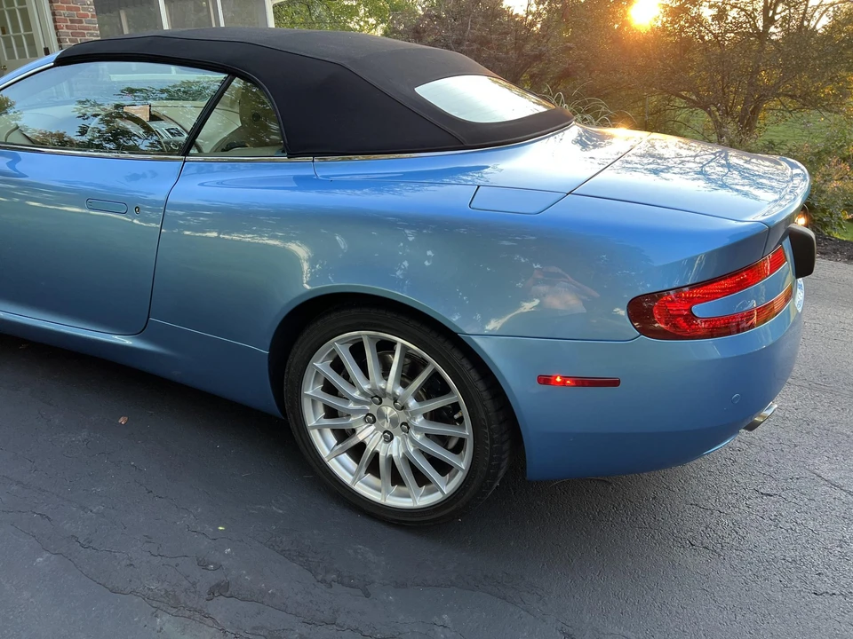 2008 Aston Martin DB9 - Image 19 of 31