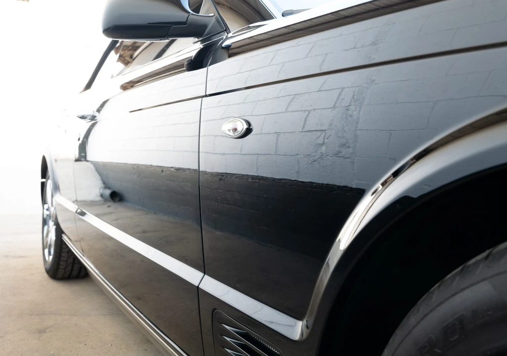 2008 Bentley Azure 2nd Gen - Image 23 of 31