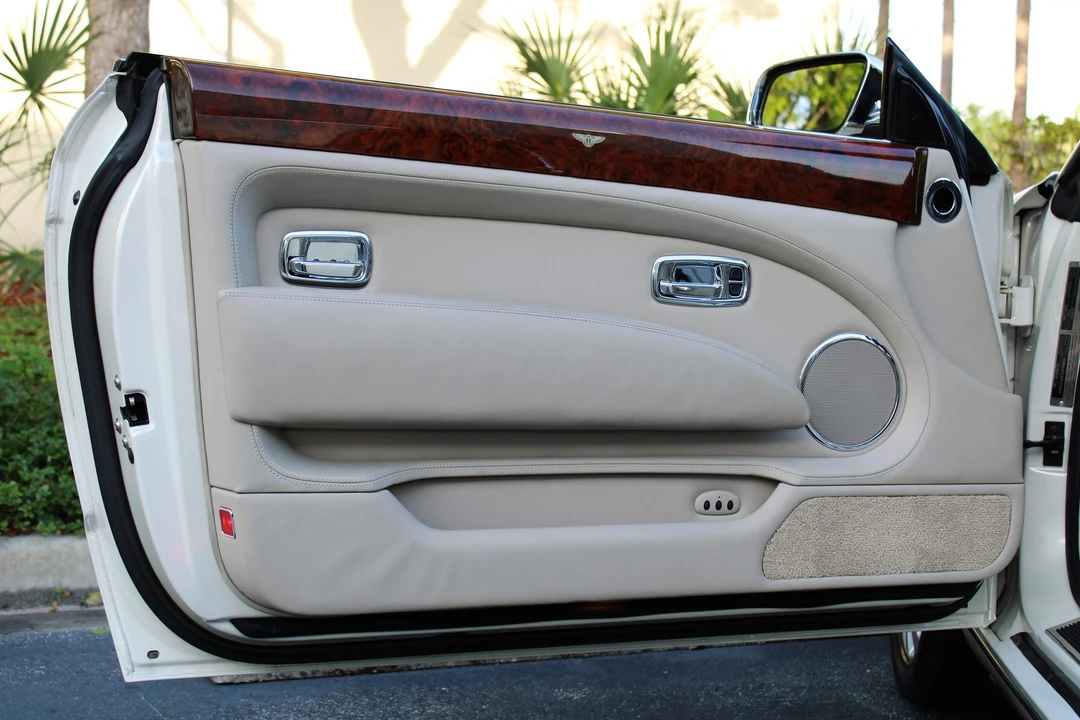 2008 Bentley Azure 2nd Gen - Image 23 of 31