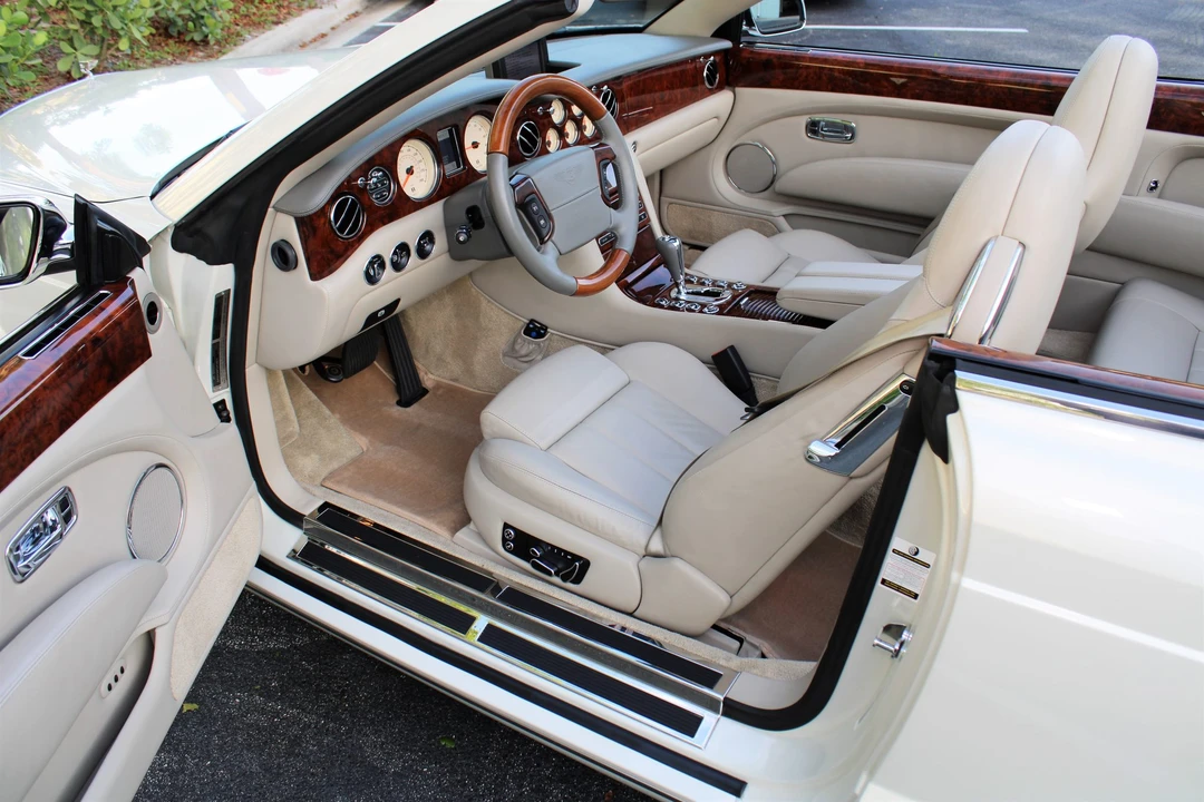 2008 Bentley Azure 2nd Gen - Image 20 of 31