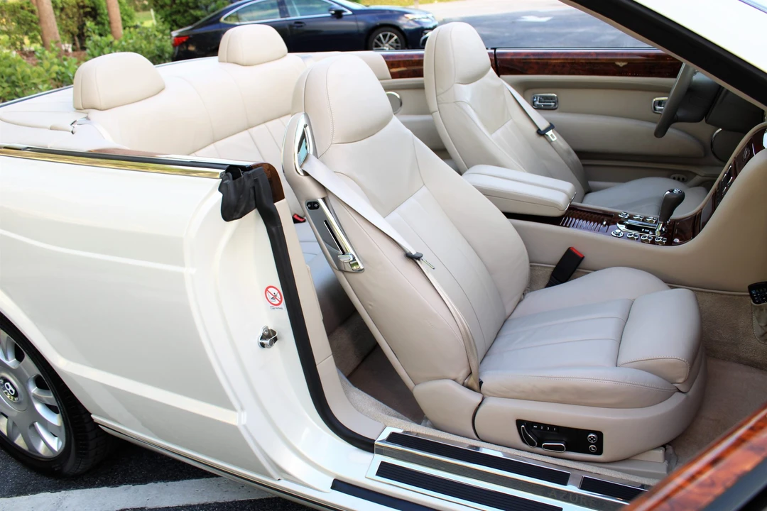 2008 Bentley Azure 2nd Gen - Image 26 of 31