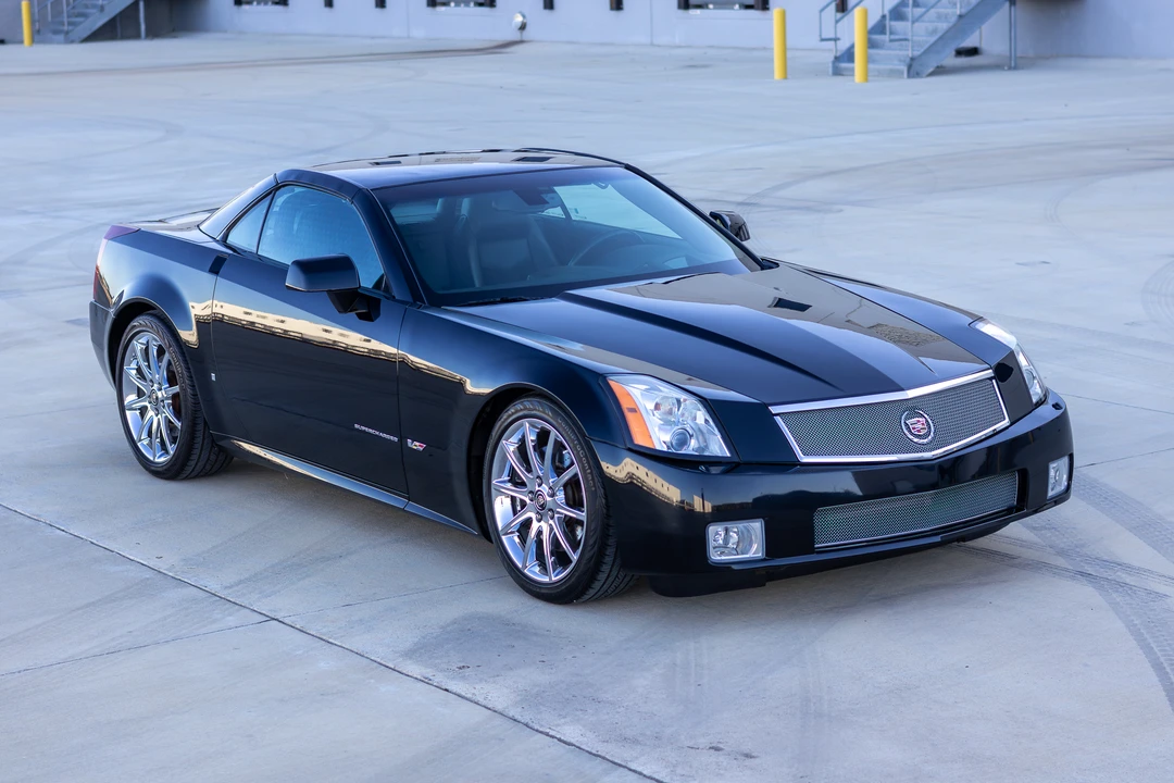 2008 Cadillac XLR-V - Image 14 of 31