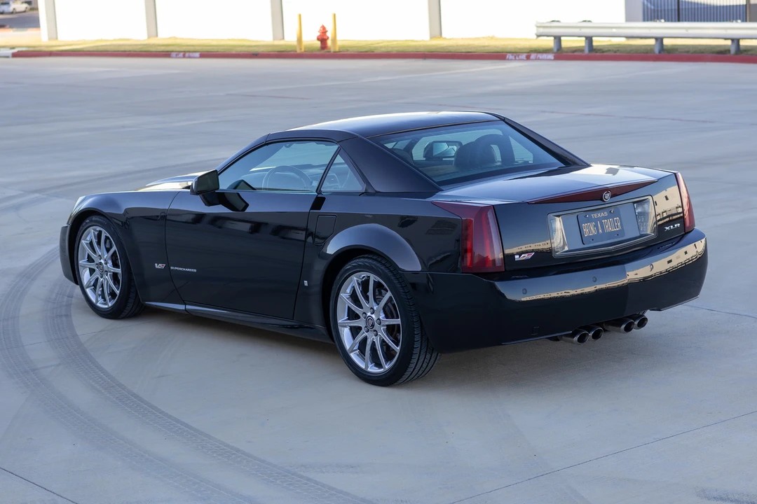 2008 Cadillac XLR-V - Image 6 of 31