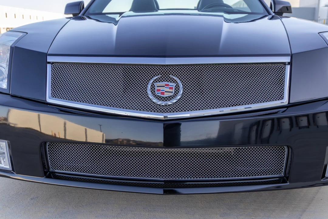 2008 Cadillac XLR-V - Image 28 of 31