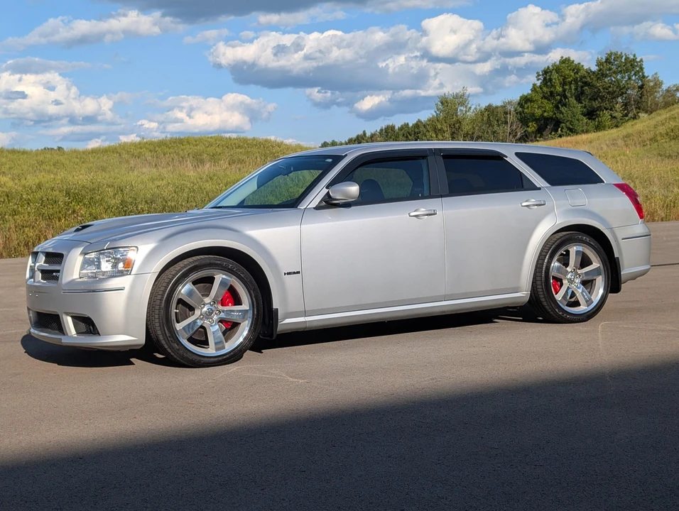 2008 Dodge Magnum SRT8 2nd Gen - Image 23 of 31