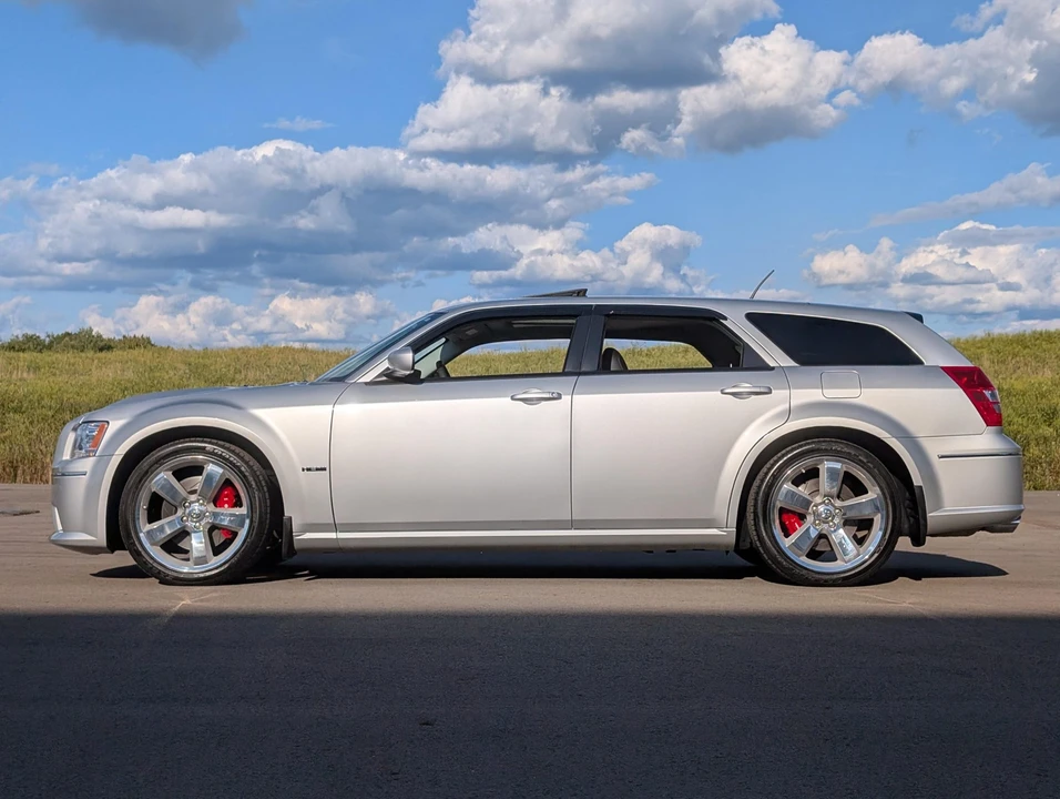 2008 Dodge Magnum SRT8 2nd Gen - Image 21 of 31