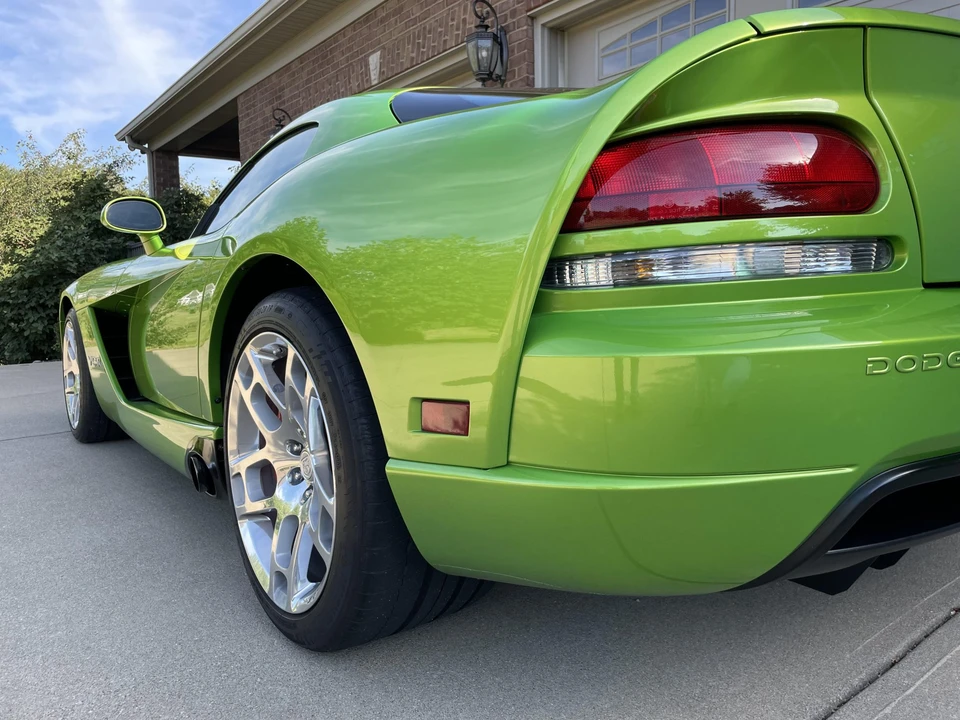 2008 Dodge Viper 4th Gen - Image 23 of 31