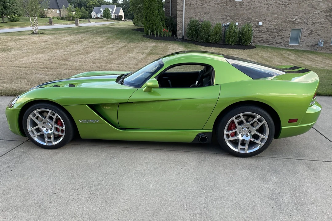 2008 Dodge Viper 4th Gen - Image 3 of 31