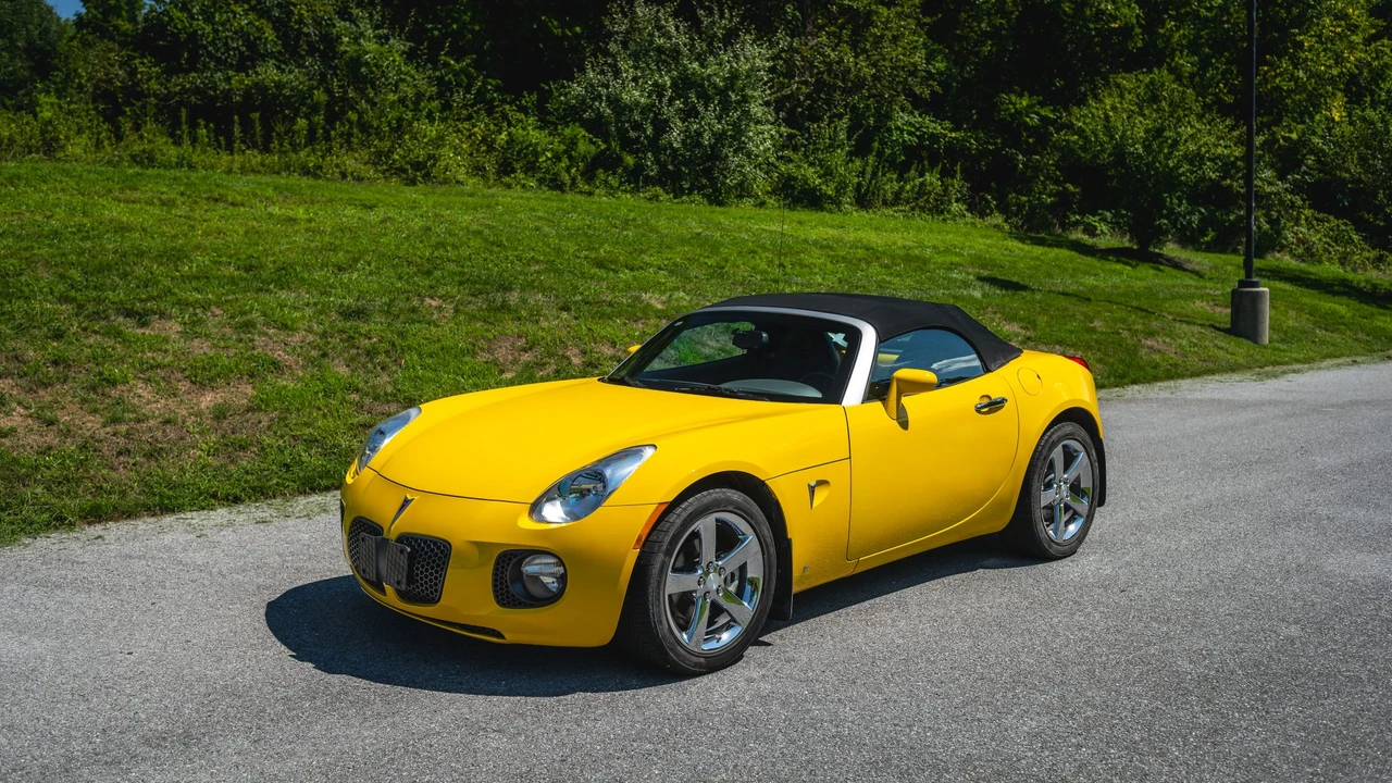 2008 Pontiac Solstice GXP - Image 6 of 31