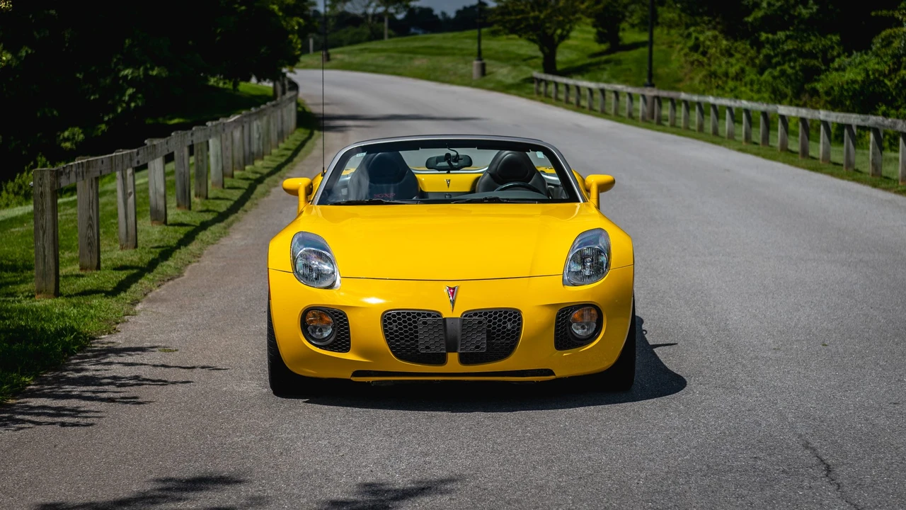 2008 Pontiac Solstice GXP - Image 13 of 31
