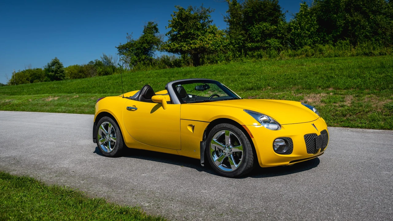 2008 Pontiac Solstice GXP - Image 17 of 31