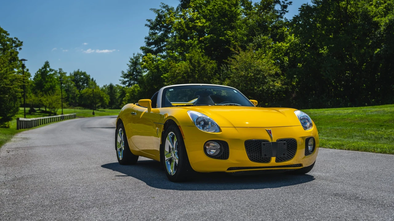 2008 Pontiac Solstice GXP - Image 21 of 31
