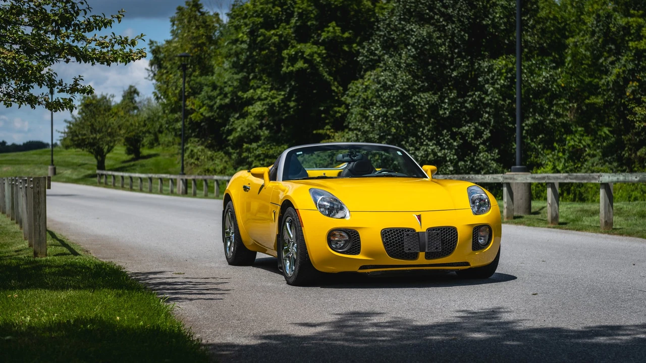 2008 Pontiac Solstice GXP - Image 23 of 31