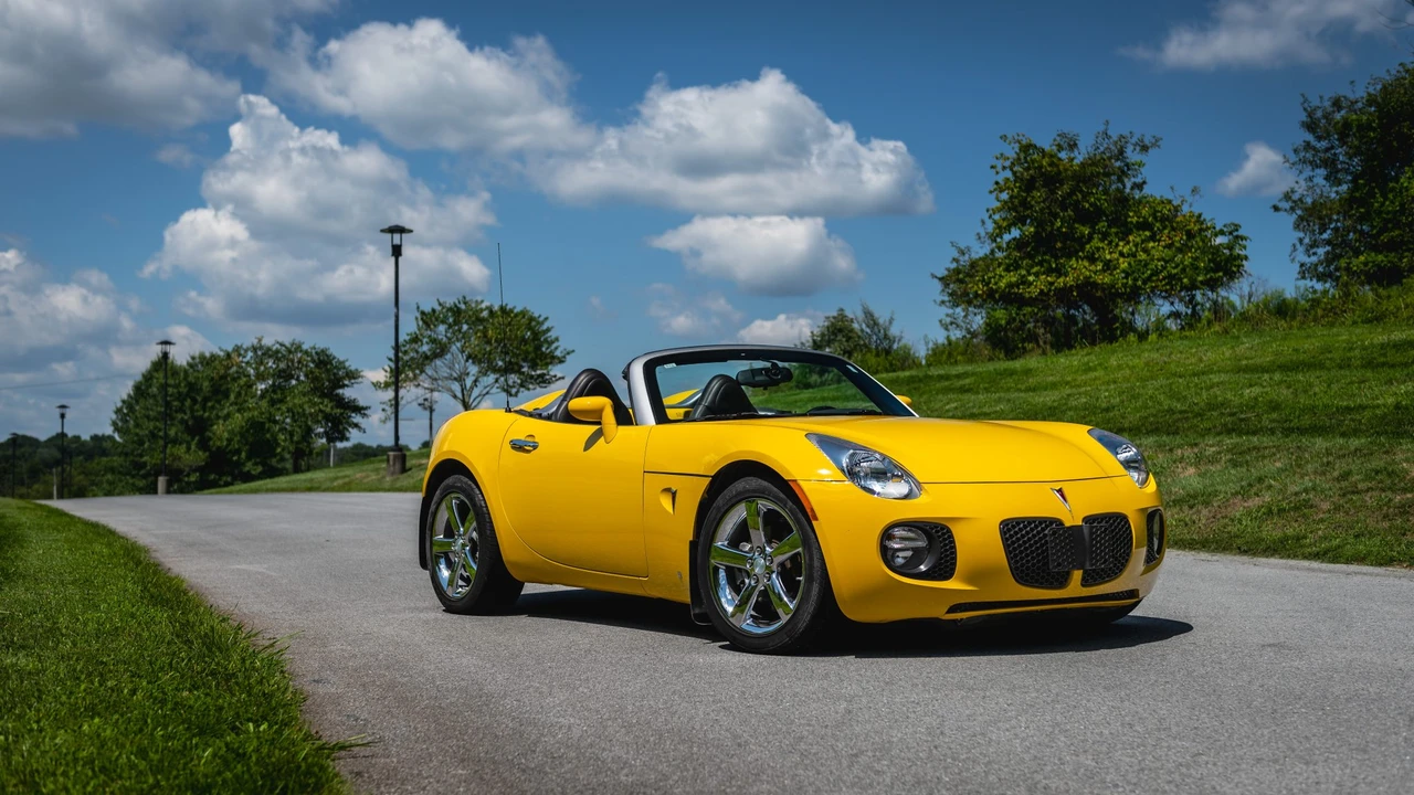 2008 Pontiac Solstice GXP - Image 27 of 31