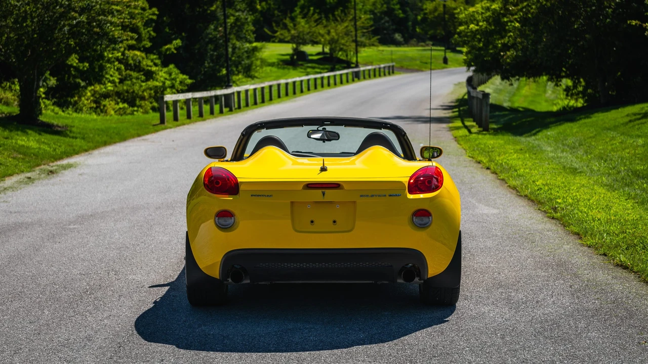 2008 Pontiac Solstice GXP - Image 30 of 31