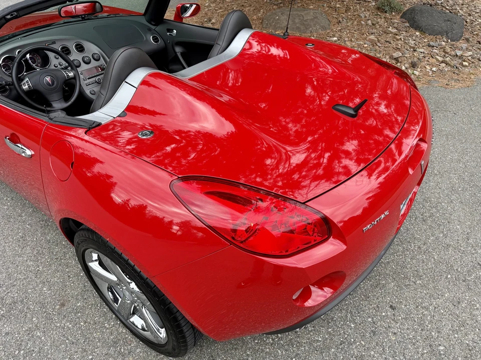 2008 Pontiac Solstice GXP - Image 19 of 31