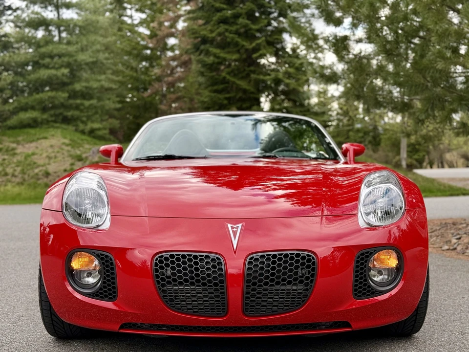 2008 Pontiac Solstice GXP - Image 4 of 31