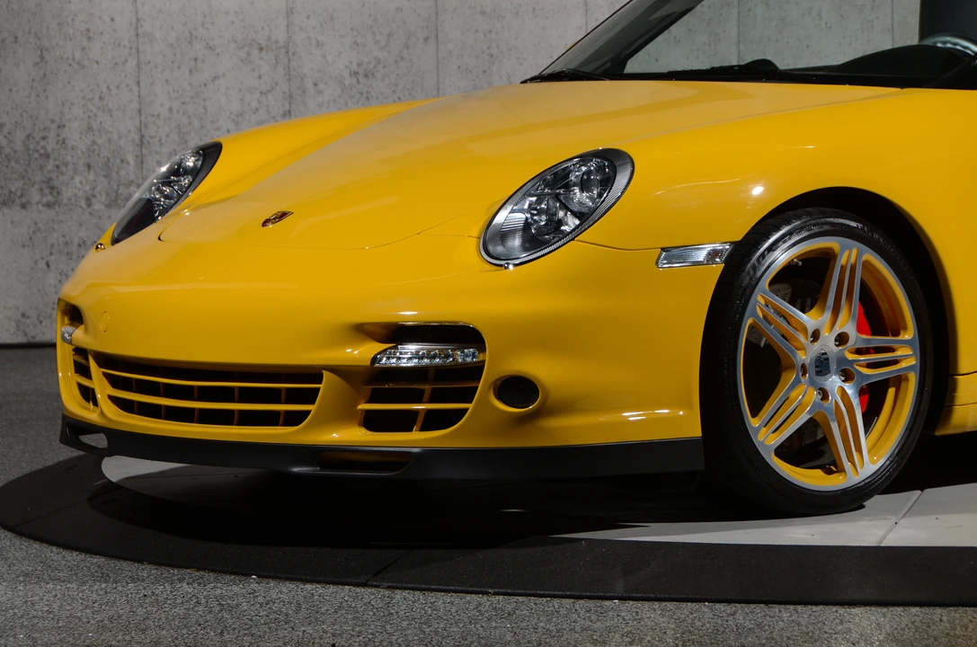 2008 Porsche 997 Turbo - Image 18 of 31
