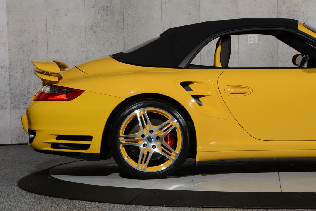 2008 Porsche 997 Turbo - Image 25 of 31