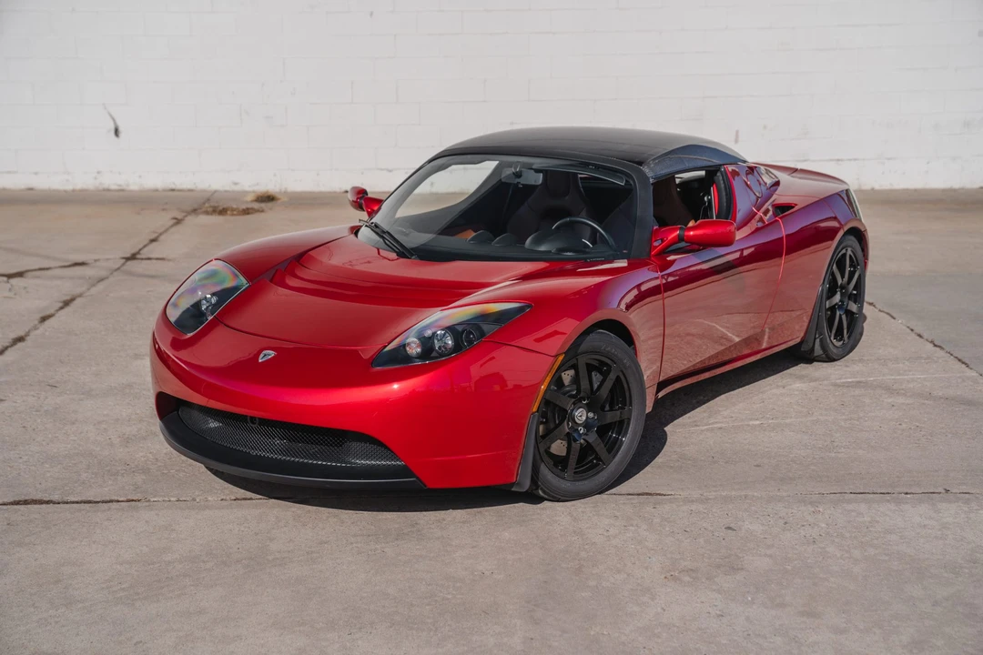 2008 Tesla Roadster - Image 10 of 31