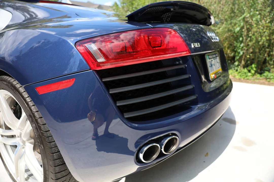 2009 Audi 42 R8 - Image 29 of 31