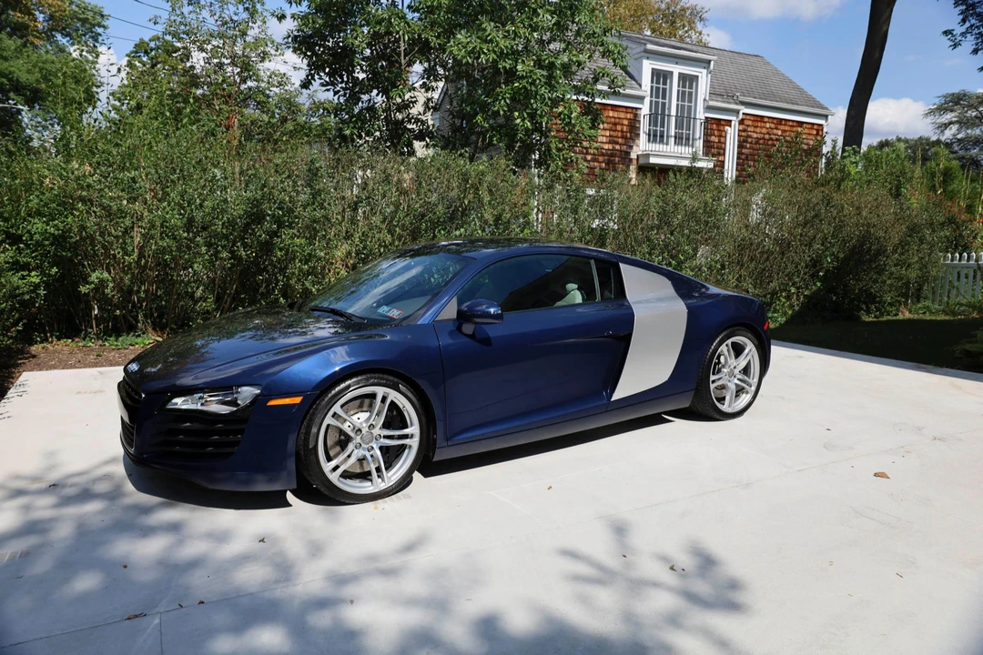 2009 Audi 42 R8 - Image 2 of 31