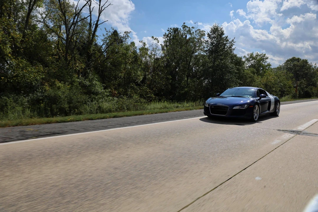 2009 Audi 42 R8 - Image 13 of 31