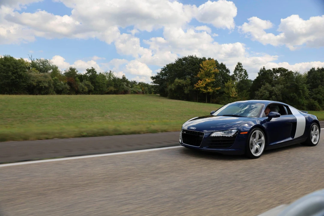 2009 Audi 42 R8 - Image 14 of 31