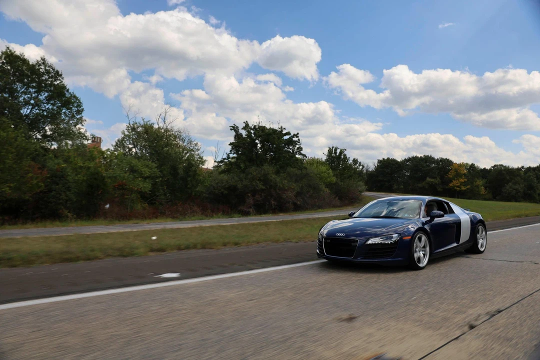 2009 Audi 42 R8 - Image 15 of 31