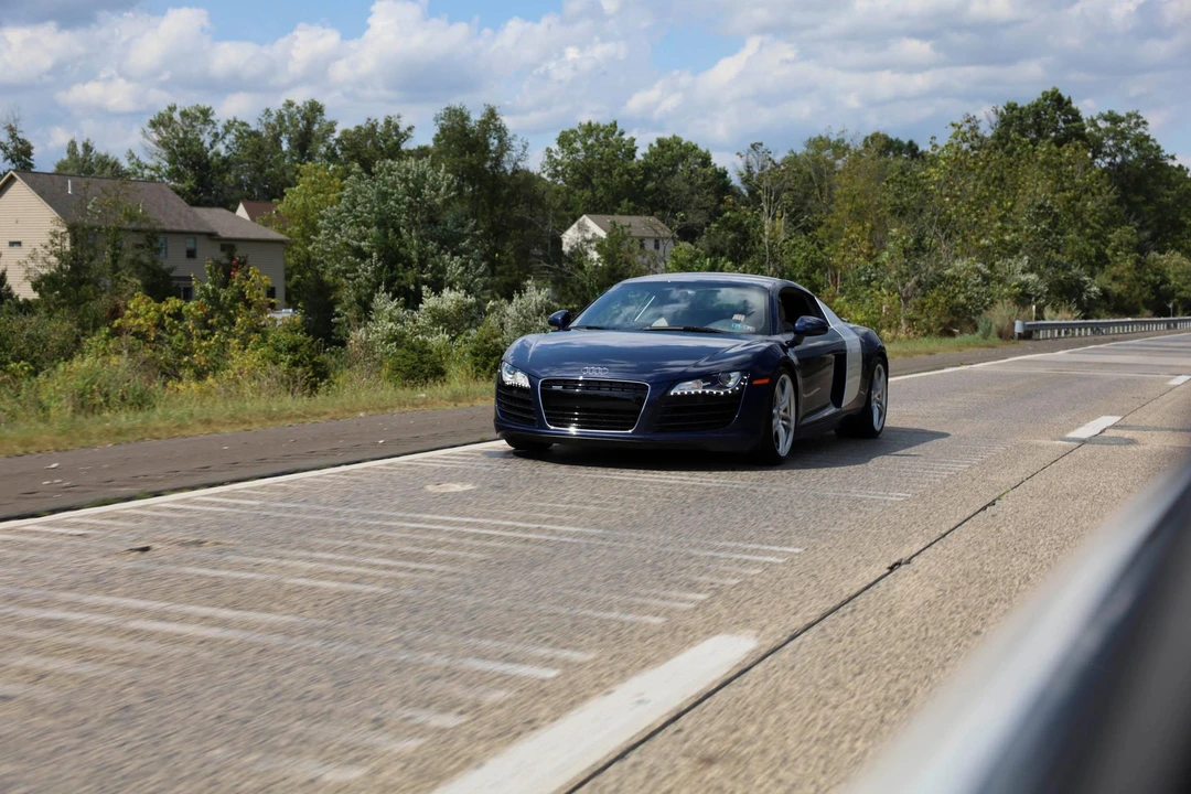 2009 Audi 42 R8 - Image 19 of 31
