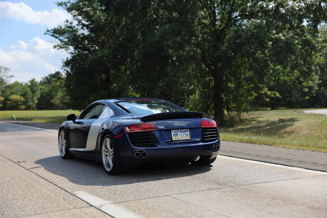 2009 Audi 42 R8 - Image 26 of 31